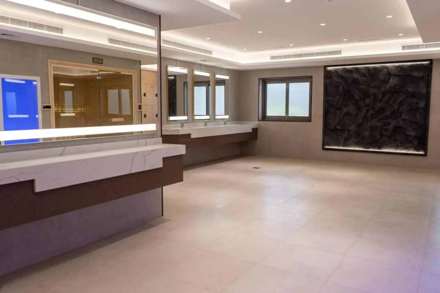 Tick - City Skyline View Studio II Elite Residence Dubai United Arab Emirates